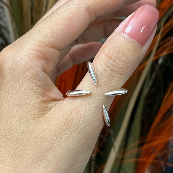 S925 Silver irregular open ring - Picture 1 of 4